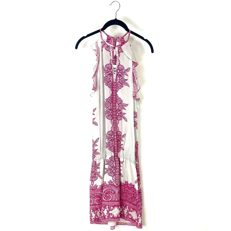 Light Gray And Magenta Patterned Dress – Small