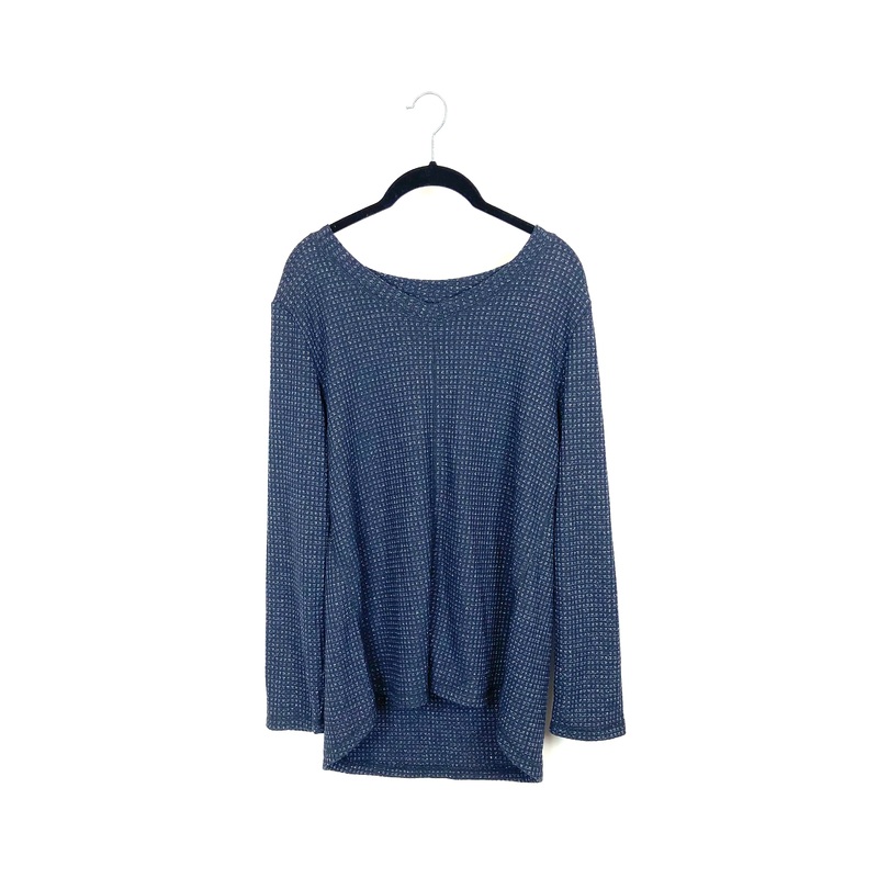 Dark Grey Ribbed Long Sleeve with Metallic Stitching – Small