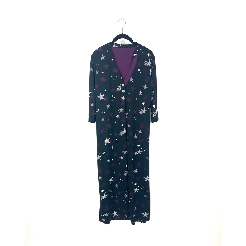 Black Star Printed Quarter Sleeve Nightgown – Small