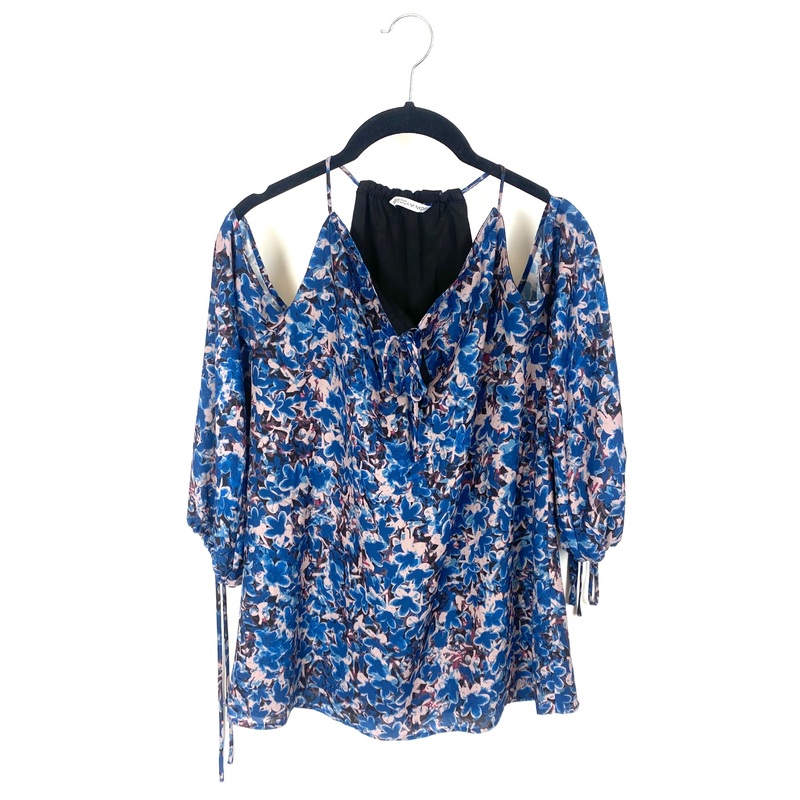Blue Floral Patterned Cold Shoulder Top – Small