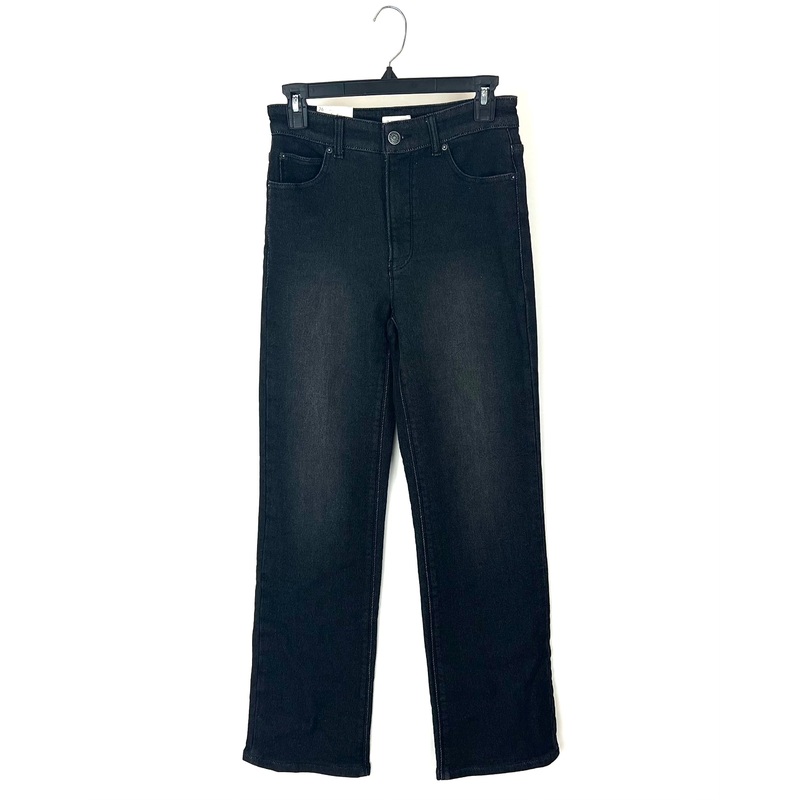 Black Straight Leg Jeans – Size 26