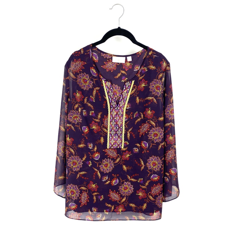 Texture V Neck Top – Medium/Large