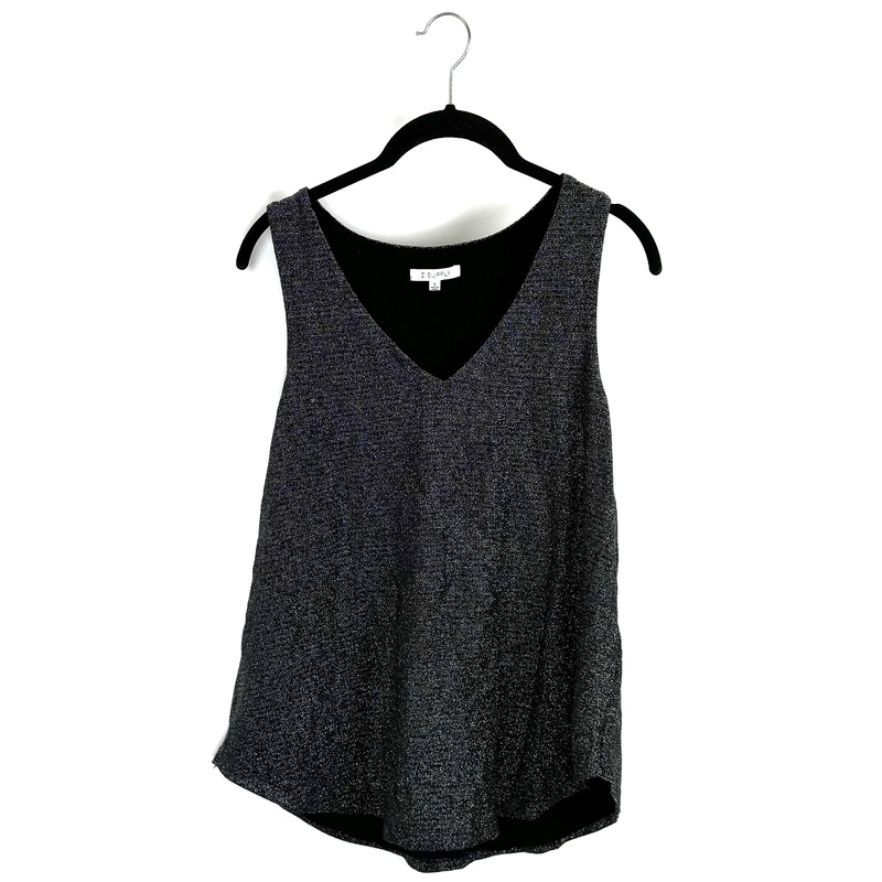V-Neck Sparkle Top – Size 4/6