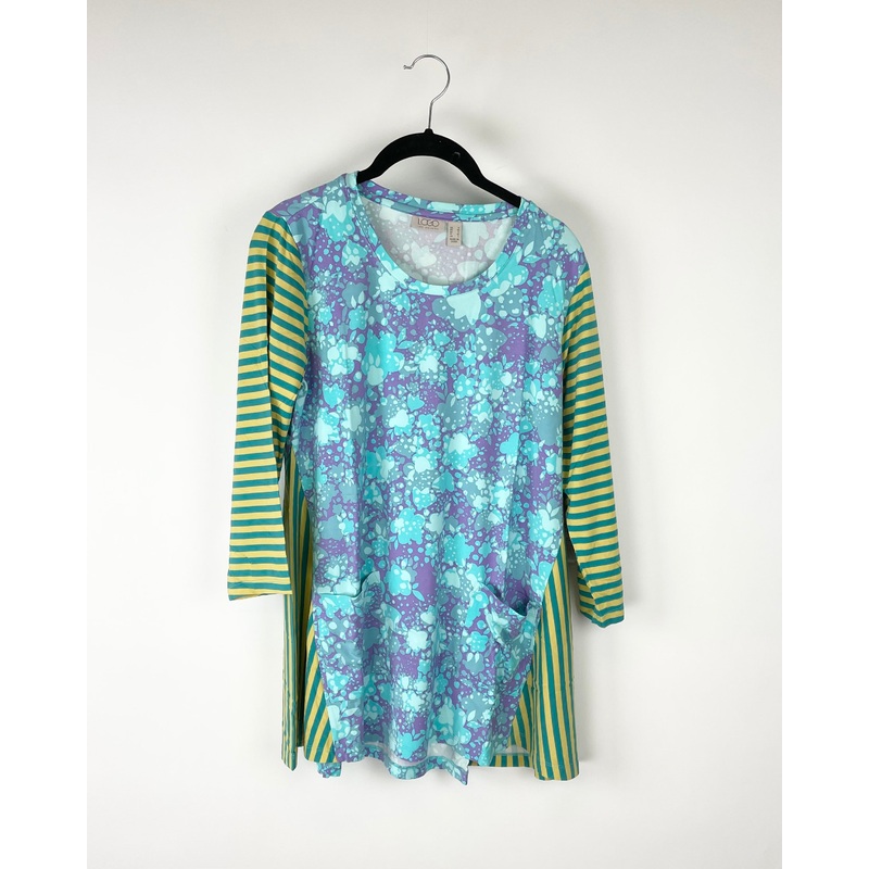 Blue Floral Top With Striped Sleeves – Small