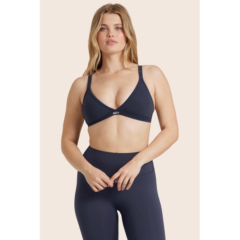 AIRLUXE BREATHE TRIANGLE BRA – SPADES Spades XS