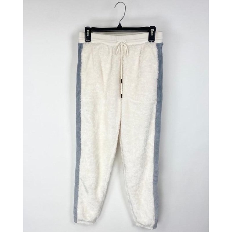 White and Grey Fuzzy Sweatpants – Small