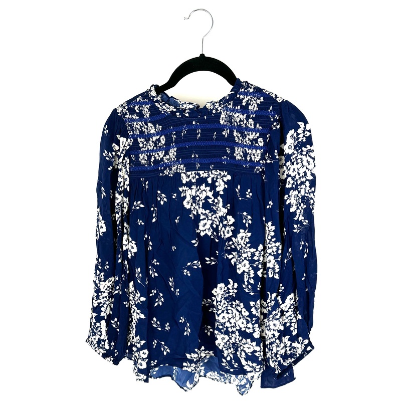 Blue Floral Print Blouse – Size 4/6