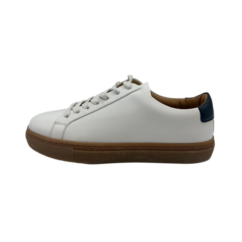 MENS White and Navy Leather Sneakers – Size 6.5