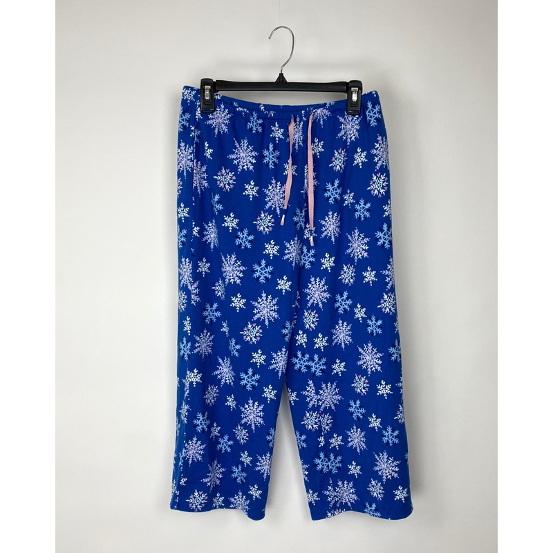 Women Blue With Snowflake Print Cropped Pajama Pants – Small Small