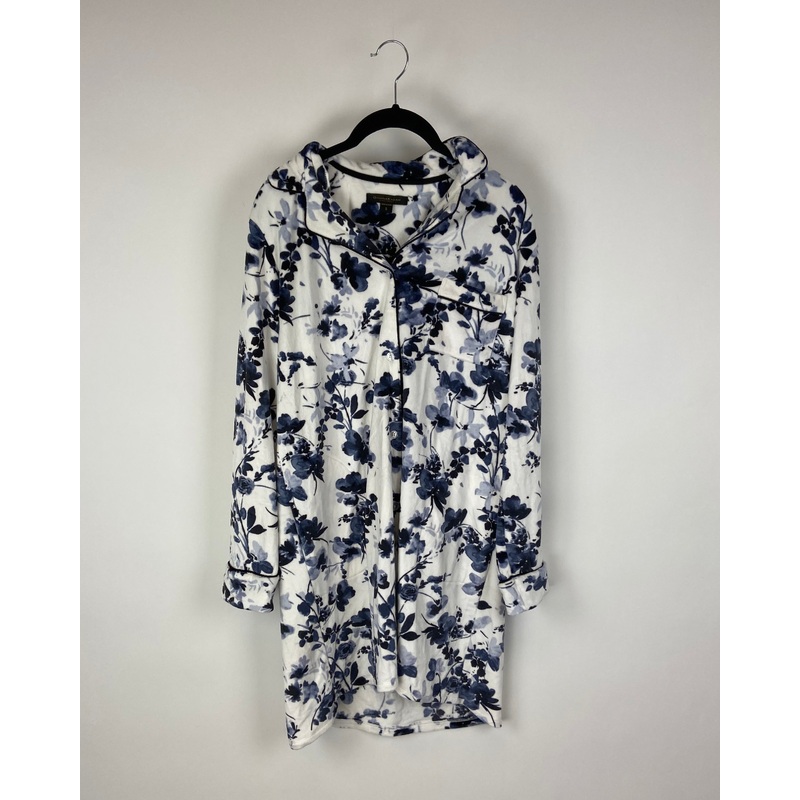 Blue Floral Button Up Nightgown – Small