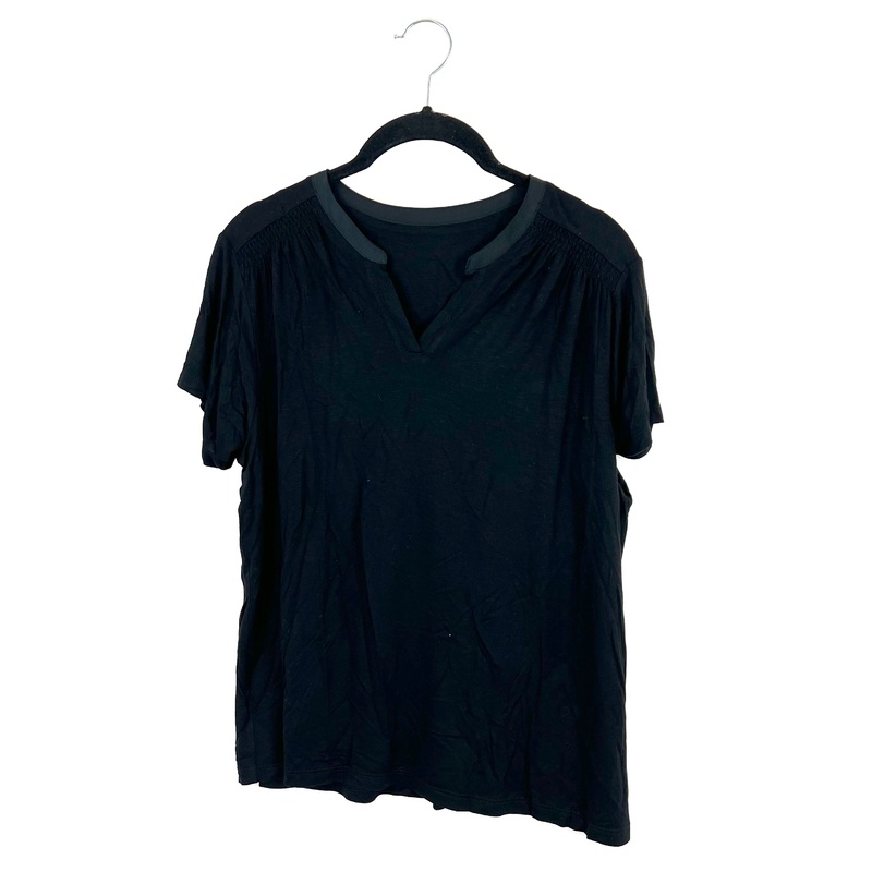 Black V Cutout Tee with Satin-Like Trim – Extra Small