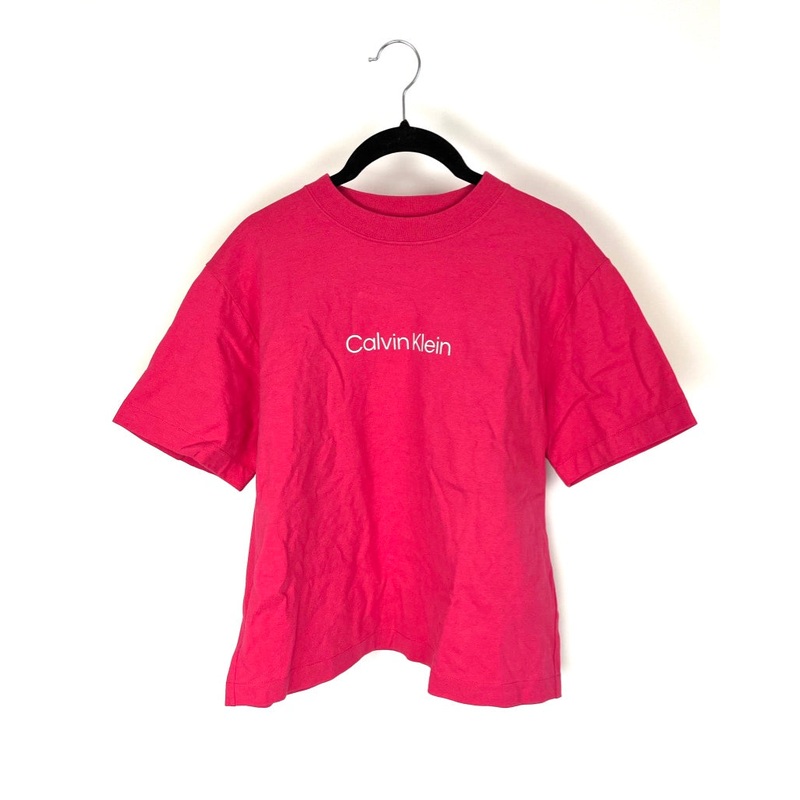 Bright Pink Tshirt – Small