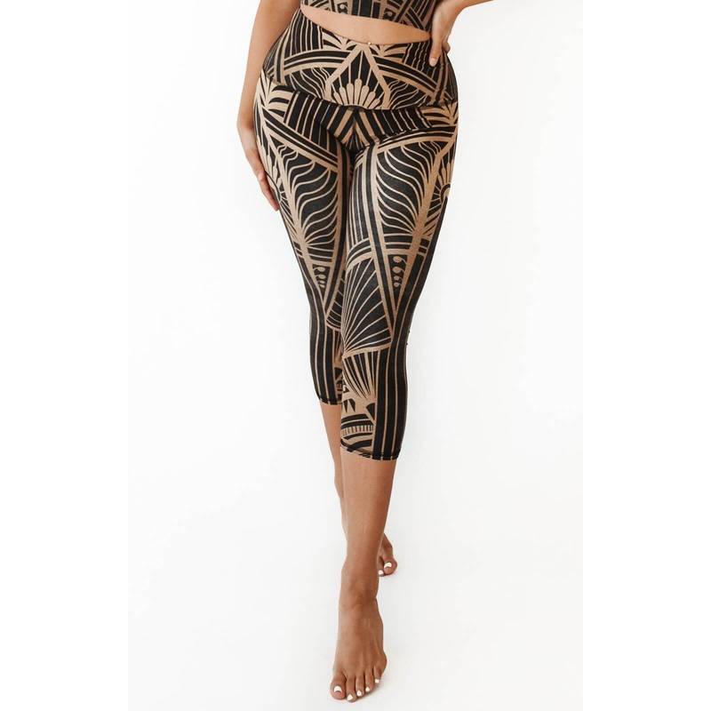 Capri Legging – Elegant Empire XS