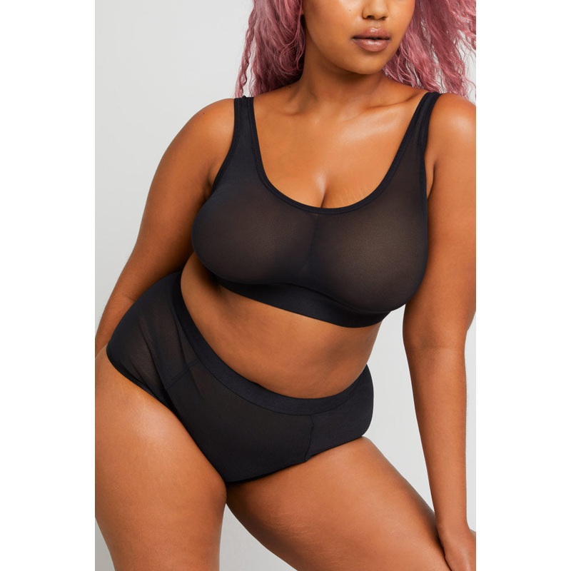 Sieve Bra Top in Black 0 Black Single