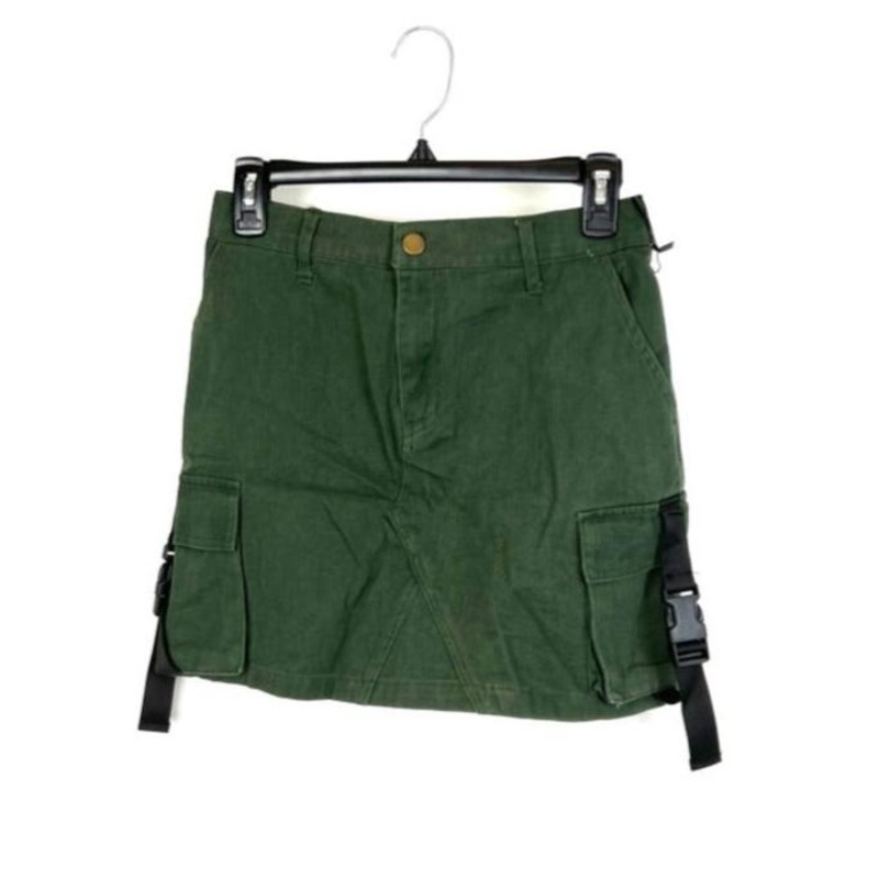 Green Cargo Skirt – Extra Small And Small Extra Small