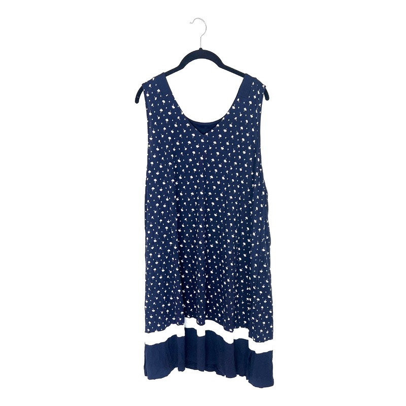 Blue and White Floral Lounge Dress – 1X