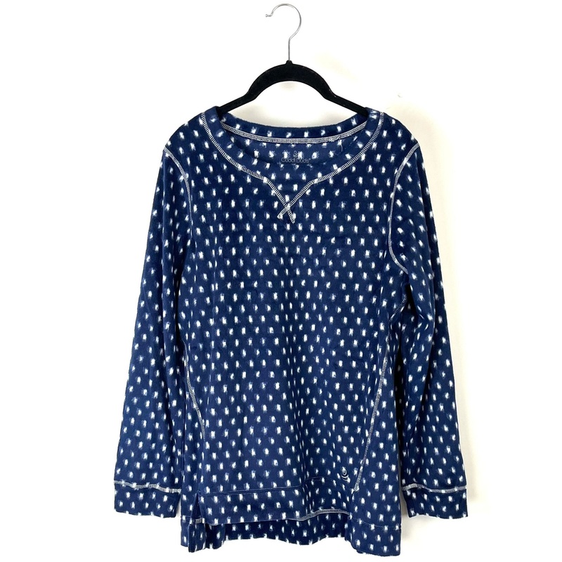 Soft And Cozy Blue Polka Dot Sleepwear Top – Small/Medium