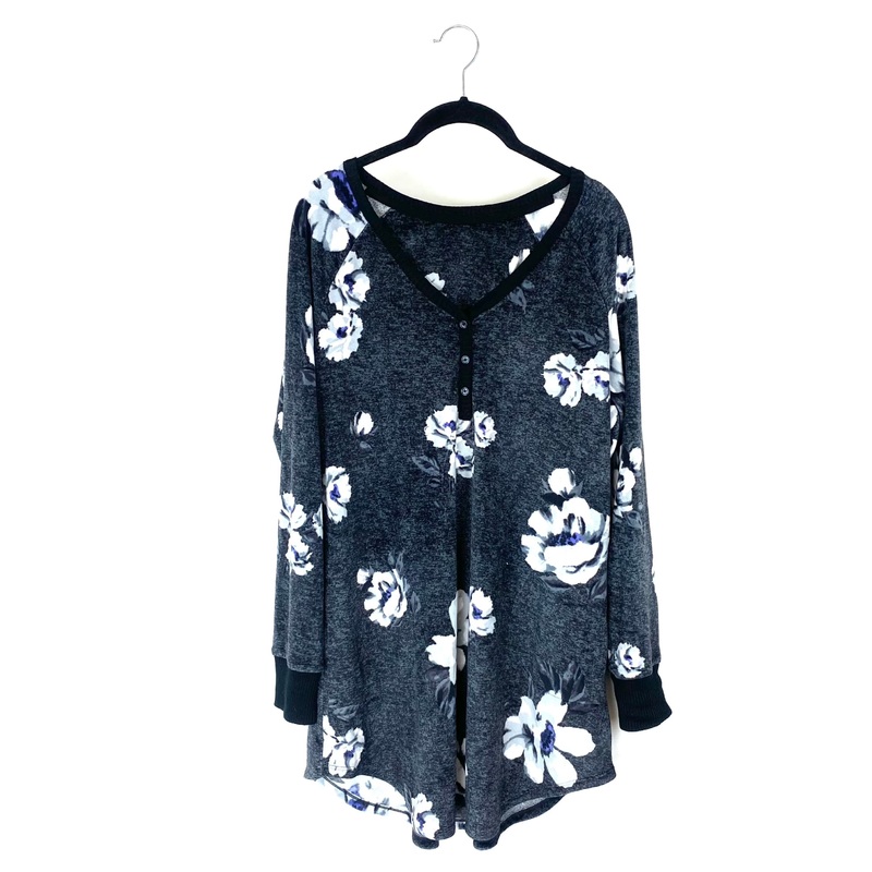 Long Sleeve Button Up Pajama Shirt- Small