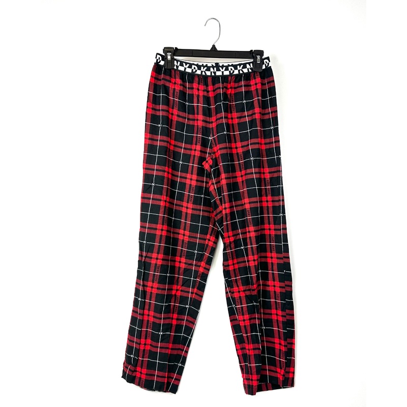 Black And Red Plaid Sleeepwear Botttoms – Small