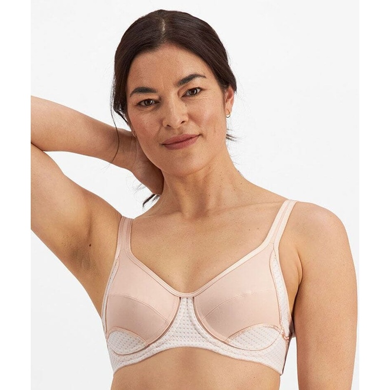 Berlei Electrify Underwire Sports Bra – Nudeglow 30A