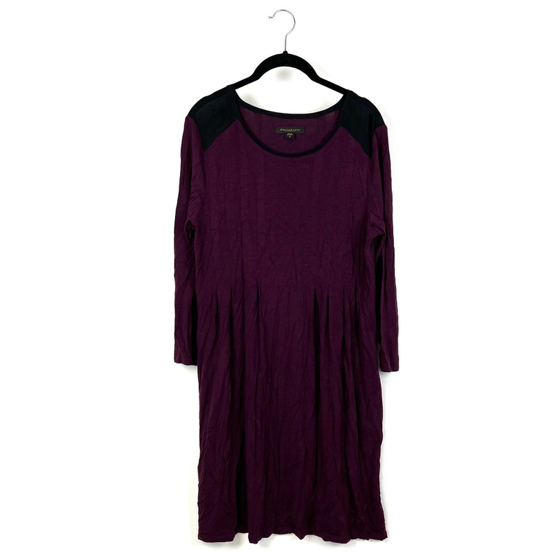 Maroon Long-Sleeve Nightgown With Black Color Blocks – Small