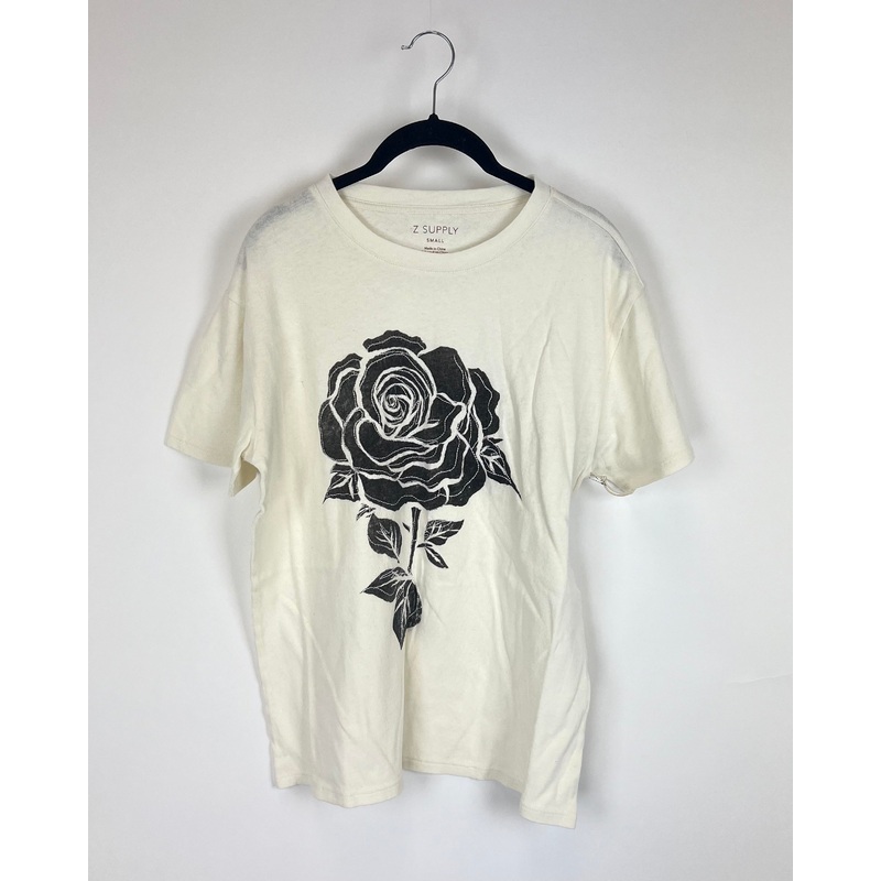 Rose Printed White Tee – Size 4/6