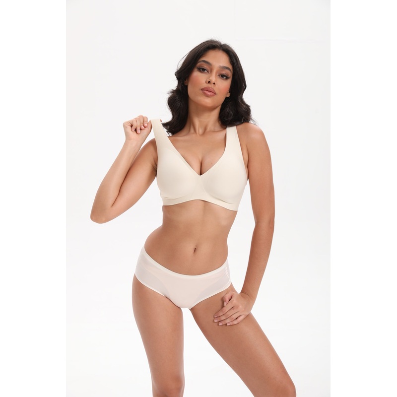 Seamless T-Shirt Sports Bra with Wireless Push-Up Lift | WingsLove Value Essential Black S