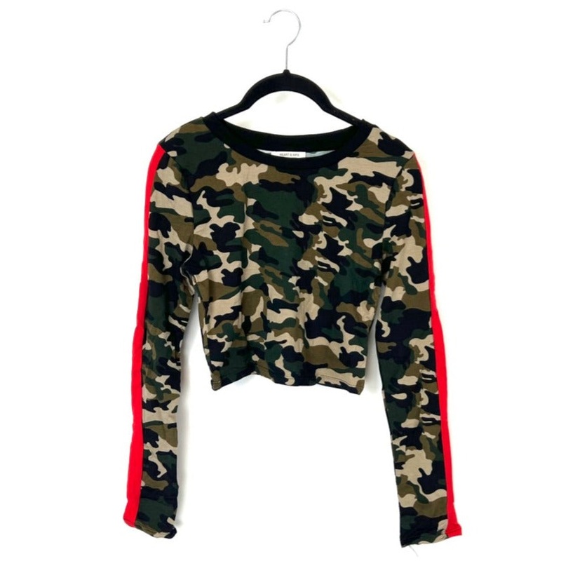Green Camo Cropped Long Sleeve Top – Extra Small and Medium Extra Small