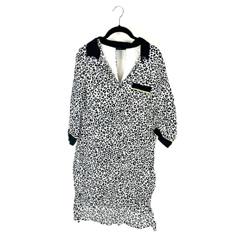 Black, White, and Lime Green Nightgown – Size 4/6