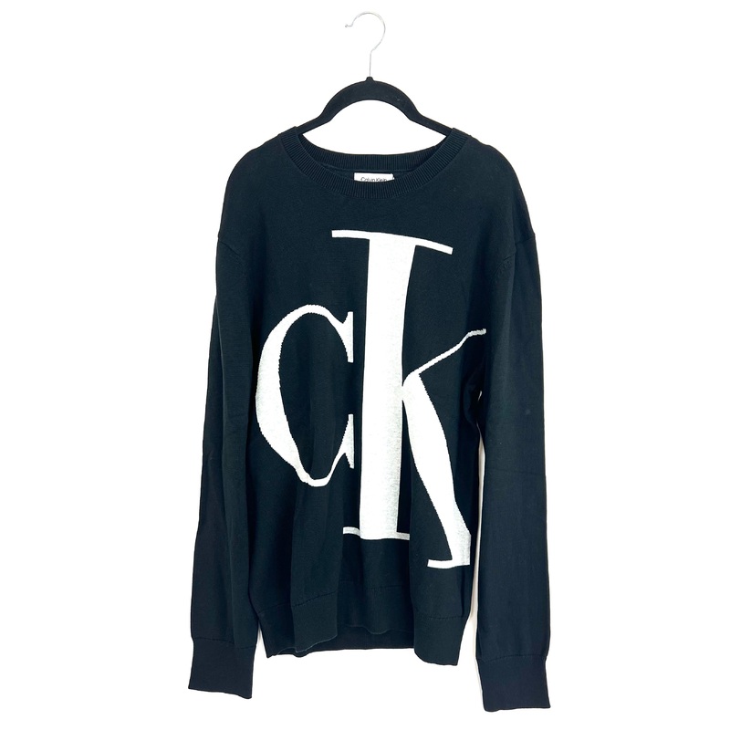 MENS Black Sweater – Medium