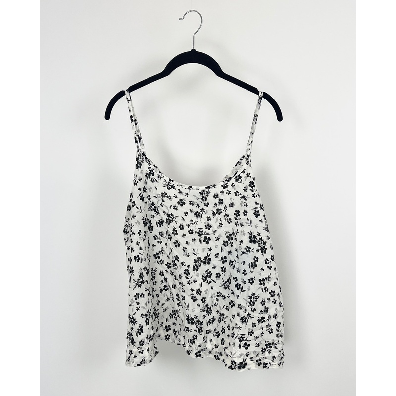 White Floral Pajama Top – Size 1X