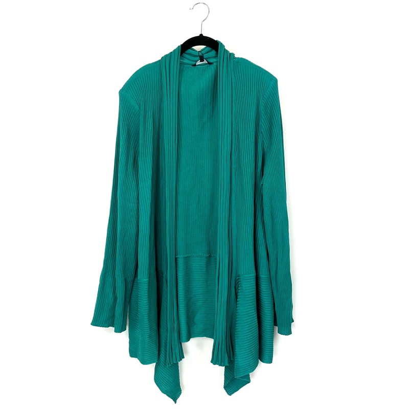 Green Ribbed Cardigan – Size 28W – 30W