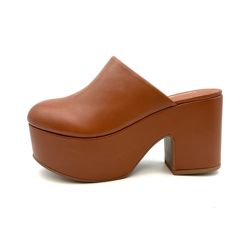 Tan Leather Platform Clog – Size 5.5 and 8.5 5.5
