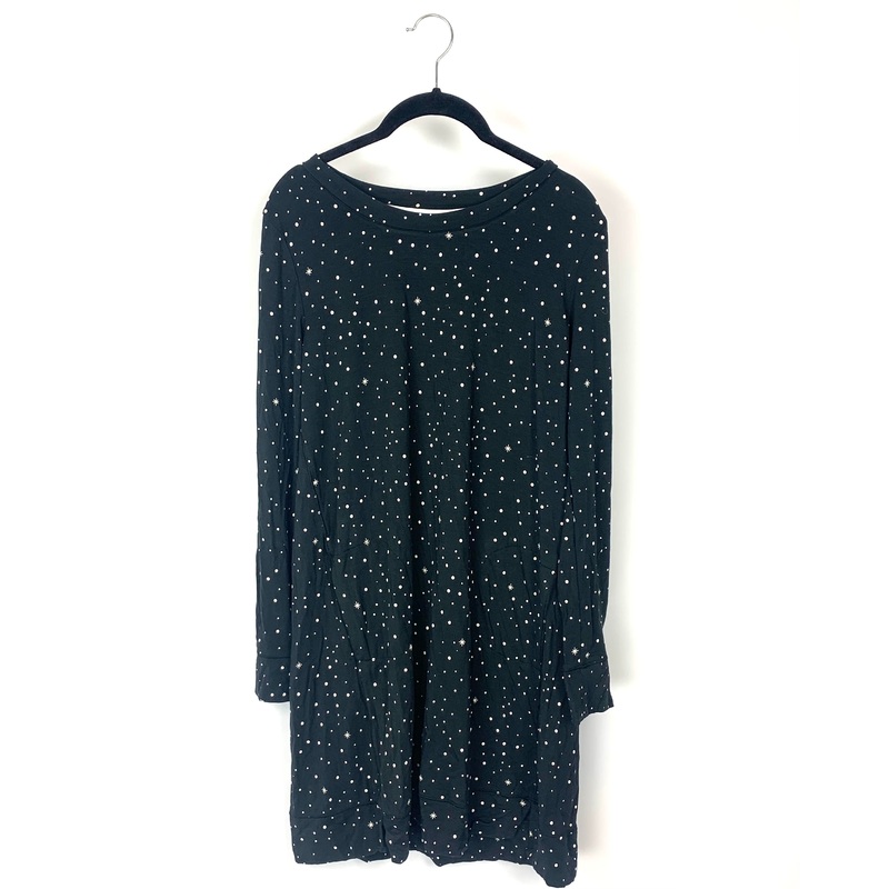Black Star Nightgown – Small