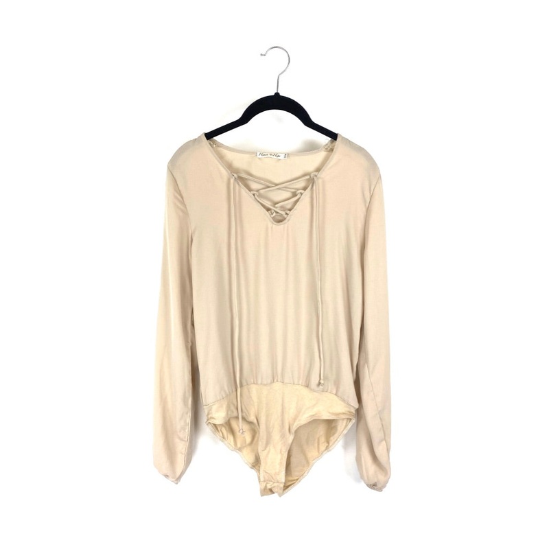 Beige Long Sleeve Bodysuit – Medium