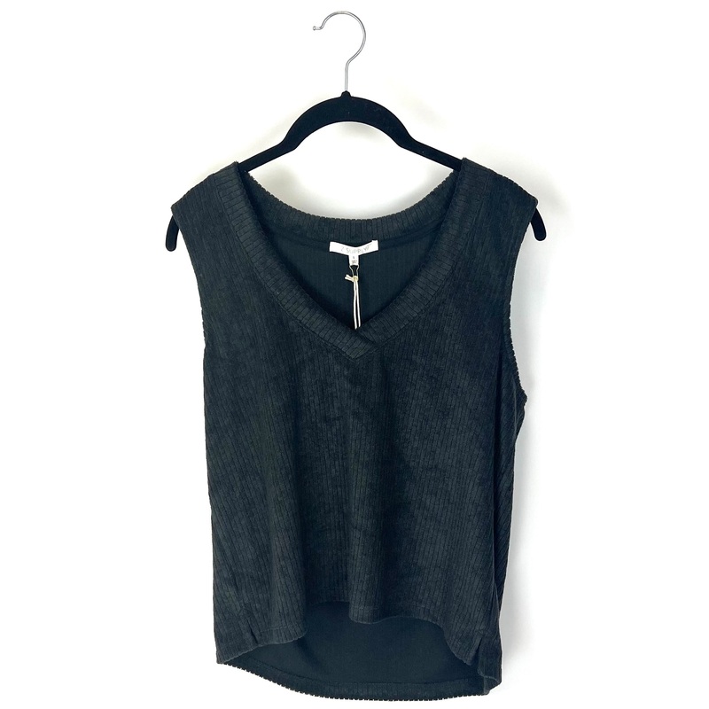 Graphite Striped V-Neck Tank – Small