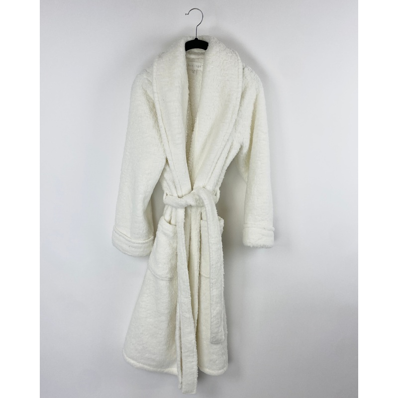 White Sherpa Robe – Small