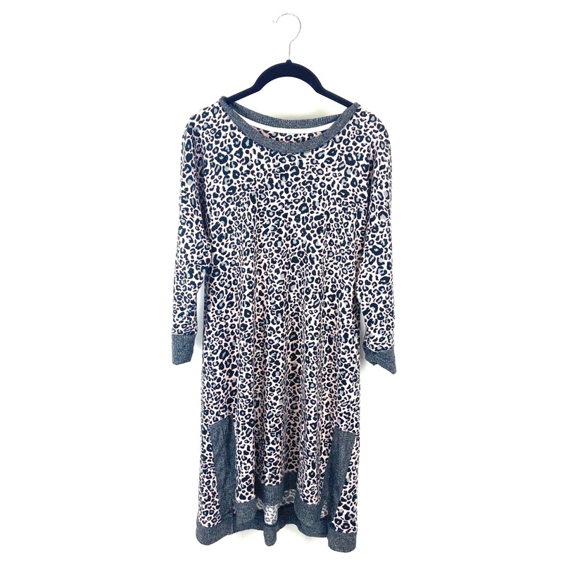 Pink and Grey Cheetah Printed Nightgown – Size 6/8 Small/Medium