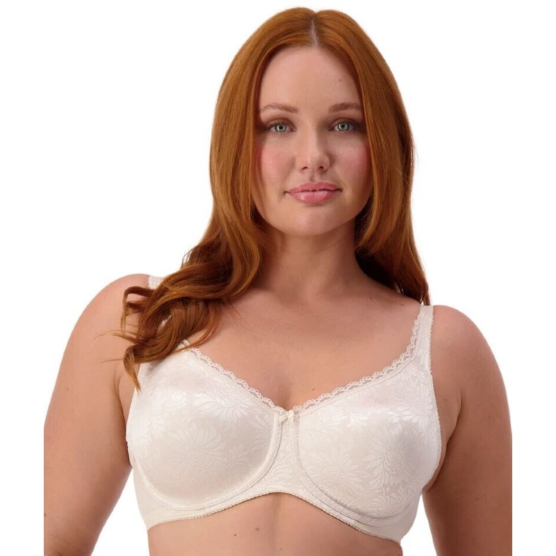 Triumph Everyday Moulded Bra – Fawn 32C