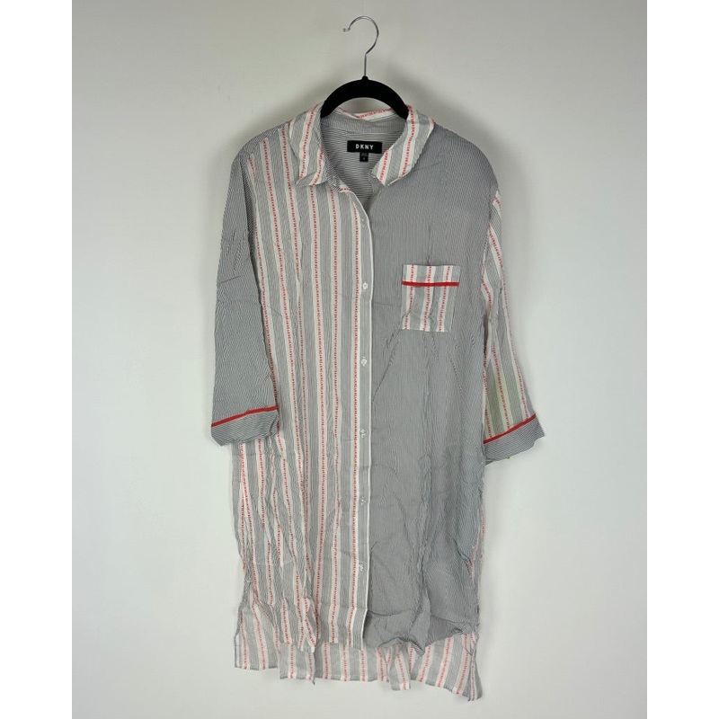 Gray and White Stripe Nightgown – Size 4/6