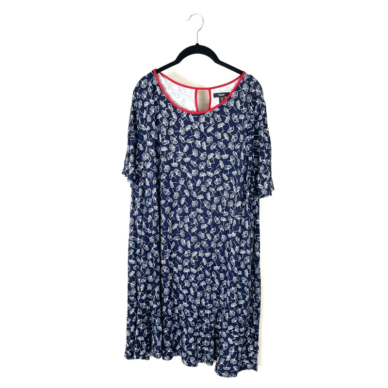 Blue Floral Short Sleeve Lounge Dress – 1X