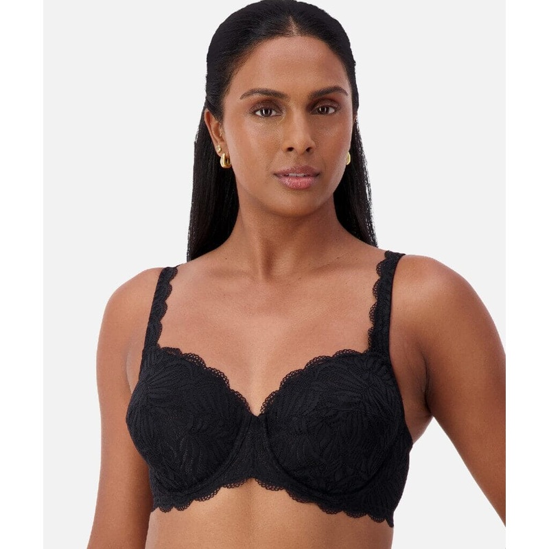 Triumph Essential Lace Balconette Bra – Black 32C