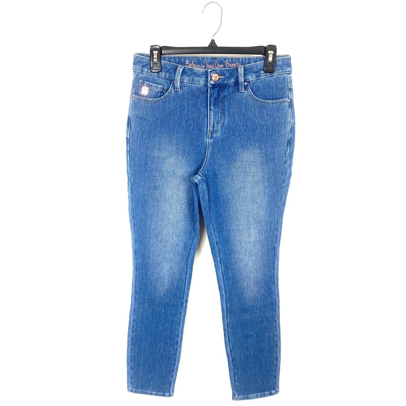 Straight Blue Wash Jeans  – Size 6/8P