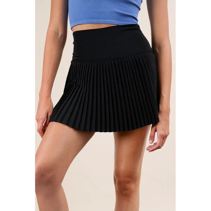 VERY J Pleated Activewear Skirt with Shorts Inside Black S