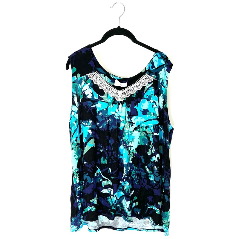 Blue Abstract Sleep Top – Size 18W