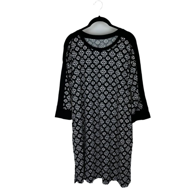 Black White and Pink Lounge Dress – Size 6/8 and 10/12 Small (Size 6/8)