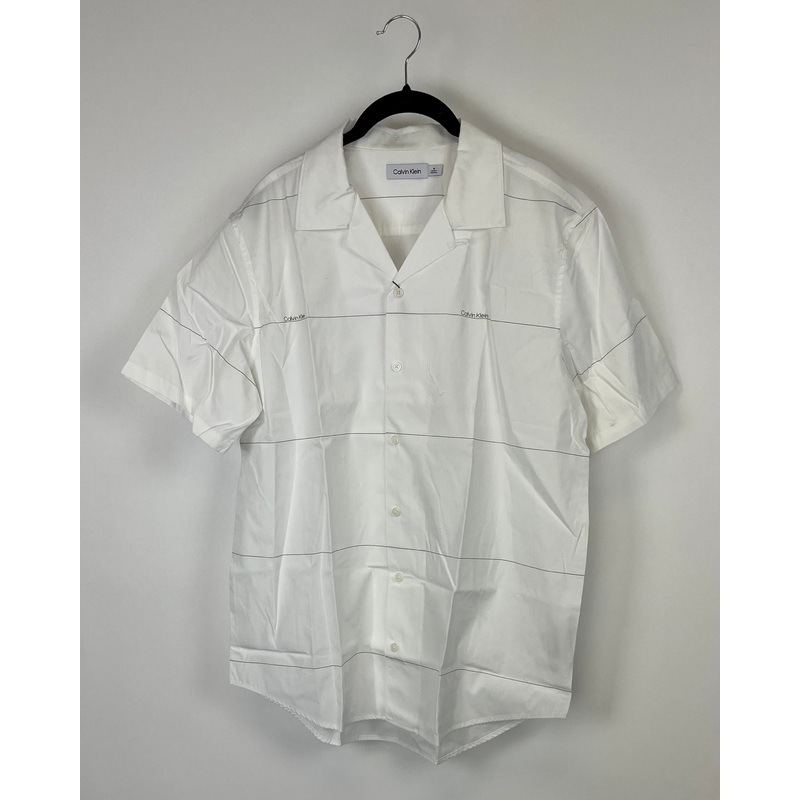 MENS Short Sleeve White Sport Shirt – Medium