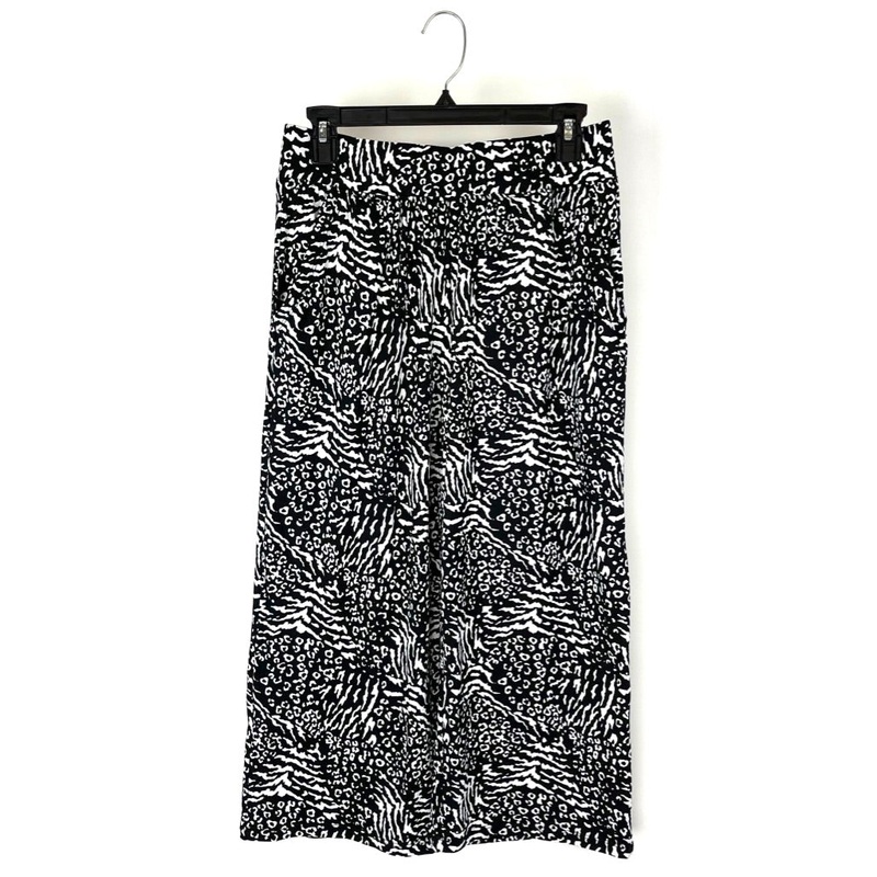 Black and White Animal Print Lounge Pants – Size 6/8
